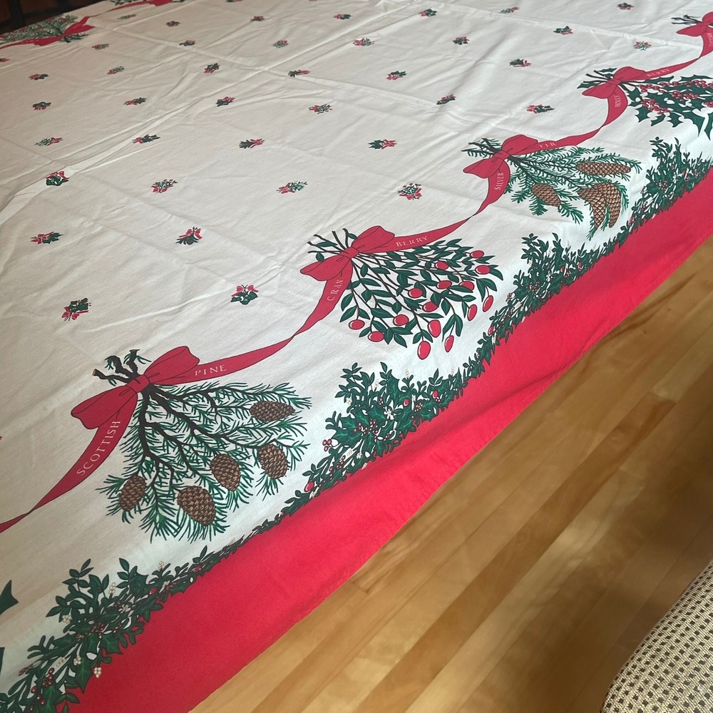 Vintage Christmas Botanical Cotton Tablecloth 101x56 Red Ribbon Greenery Print